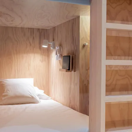 Хостел Colo Colo - Single Private Beds *
