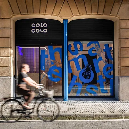 Colo Colo - Single Private Beds Albergue San Sebastián